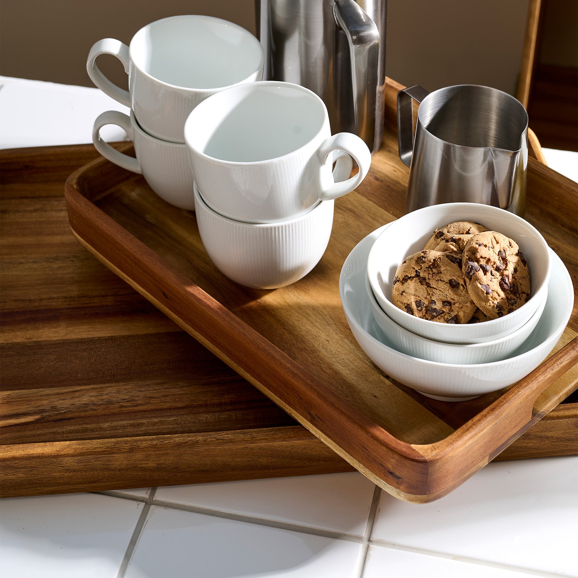 Auri Akazienholz Tablett mit Griff